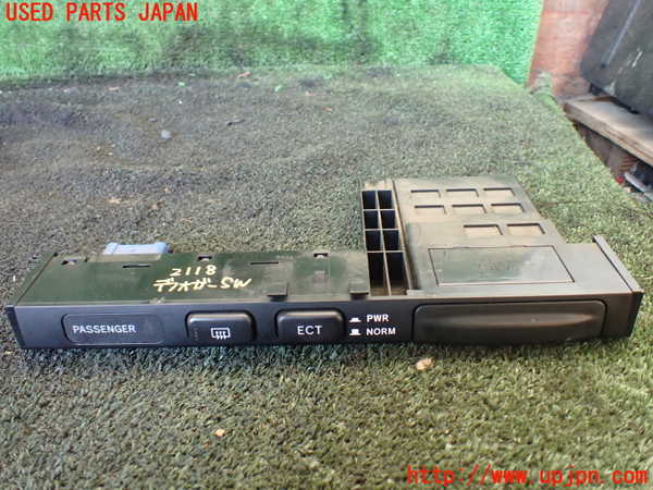 5UPJ-21186300]ハイラックスサーフ(RZN185W)デフォッガースイッチ 中古_m0001.jpg