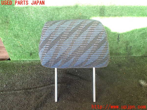5UPJ-21187070]ハイラックスサーフ(RZN185W)助手席ヘッドレスト 中古_m0001.jpg
