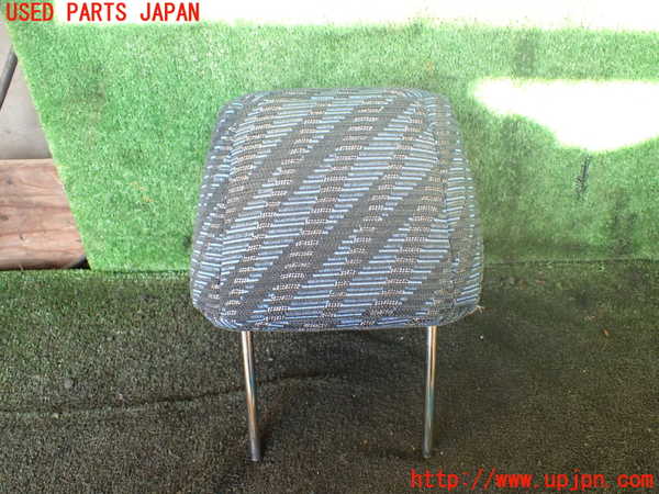 5UPJ-21187070]ハイラックスサーフ(RZN185W)助手席ヘッドレスト 中古_m0002.jpg