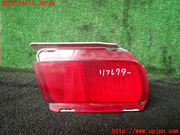 1UPJ-21191154]ランクルプラド(TRJ150W)右リアコーナーランプ (リフレクター) 中古_m0001.jpg