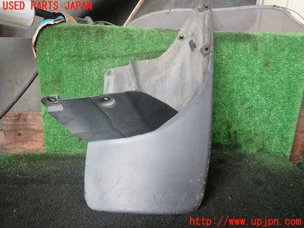 5UPJ-21191454]ランクルプラド(TRJ150W)右リアマッドガード(泥除け) 中古_m0002.jpg