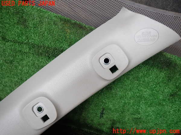 5UPJ-21197655]ランクルプラド(TRJ150W)右フロントピラートリム 中古_m0002.jpg