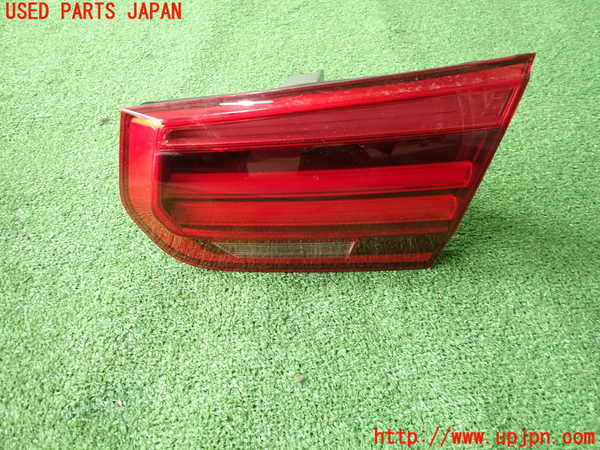 1UPJ-21211550]BMW 320d(3D20 F30)右リアフィニッシャー 中古_m0001.jpg