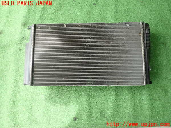 5UPJ-21212321]BMW 320d(3D20 F30)ラジエーター1 中古_m0002.jpg