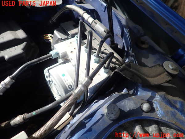 5UPJ-21214040]BMW 320d(3D20 F30)ABSアクチュエーター 中古_m0001.jpg
