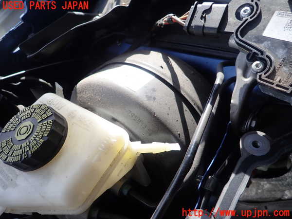 5UPJ-21214055]BMW 320d(3D20 F30)ブレーキマスターバック 中古_m0001.jpg