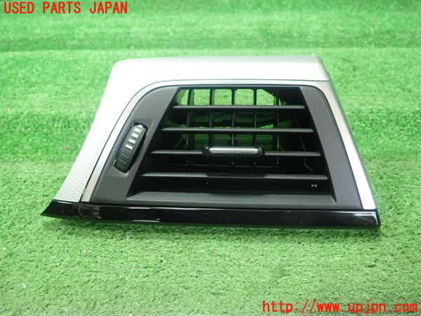 5UPJ-21217526]BMW 320d(3D20 F30)エアコン吹き出し口1 (右) 中古_m0001.jpg