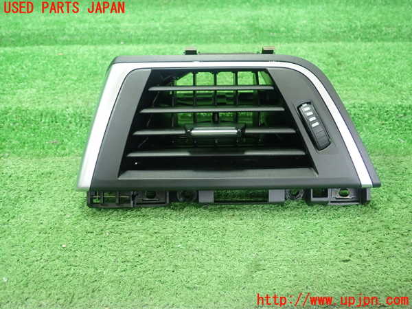5UPJ-21217528]BMW 320d(3D20 F30)エアコン吹き出し口3 (左) 中古_m0001.jpg