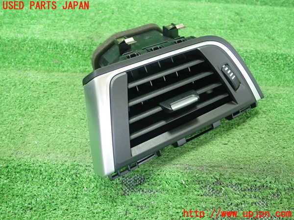 5UPJ-21217528]BMW 320d(3D20 F30)エアコン吹き出し口3 (左) 中古_m0002.jpg