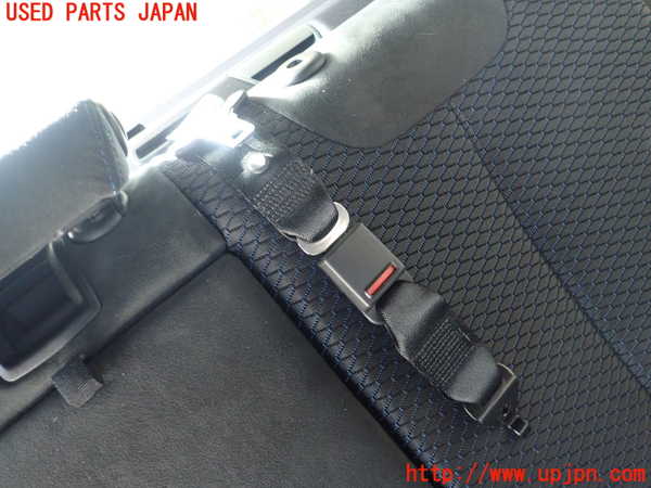 5UPJ-21217135]BMW 320d(3D20 F30)真中2列目シートベルト 中古_m0001.jpg