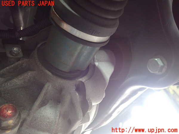 5UPJ-21224355]デリカD：5(CV1W)リアデフ 中古_m0004.jpg