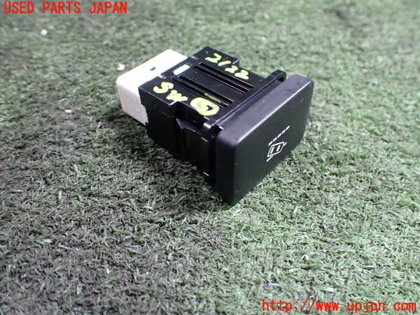 5UPJ-21226311]デリカD：5(CV1W)スイッチ6 (車線逸脱) 中古_m0002.jpg