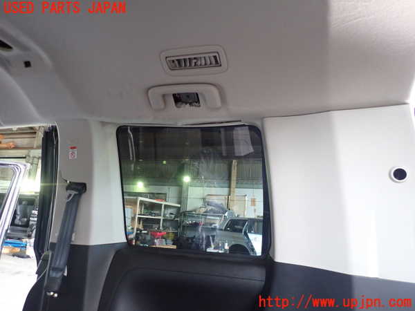 5UPJ-21227675]デリカD：5(CV1W)右リアピラートリム 中古_m0002.jpg