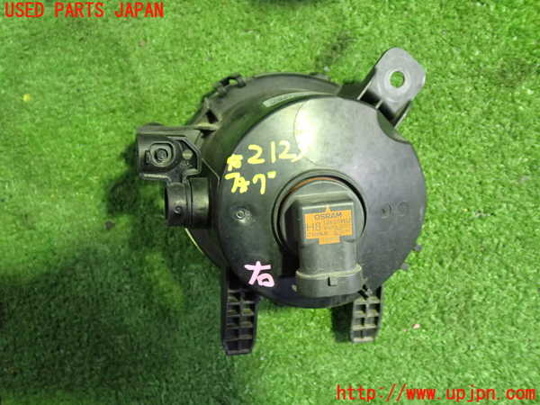 5UPJ-21231180]BMW 320i ツーリング F31(3B20)右フォグ 中古_m0003.jpg