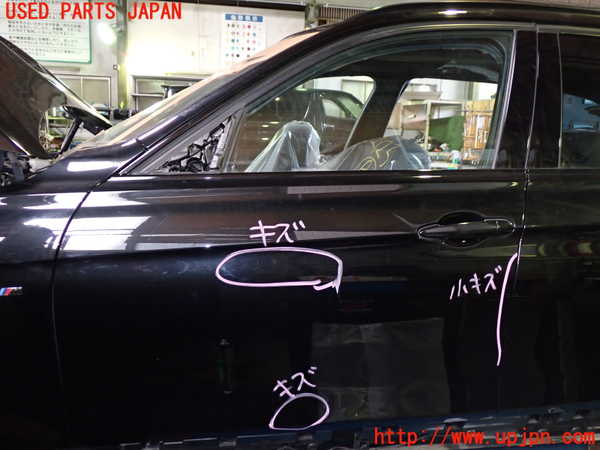 5UPJ-21231260]BMW 320i ツーリング F31(3B20)左前ドア FUYAO M540 中古_m0001.jpg