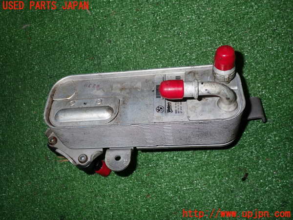 5UPJ-21232481]BMW 320i ツーリング F31(3B20)オイルクーラー1 中古_m0004.jpg