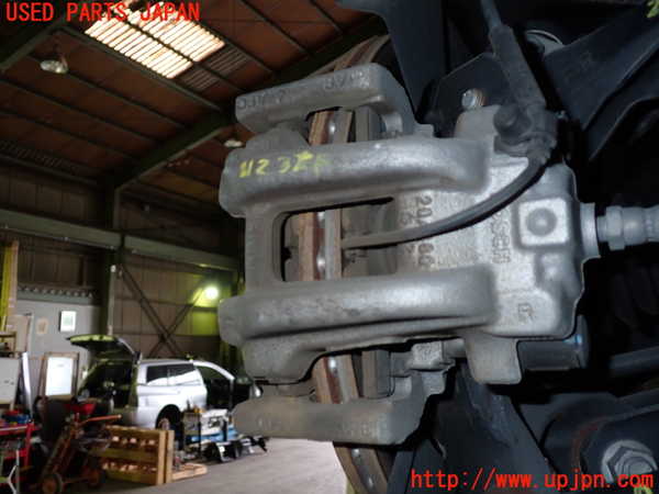 5UPJ-21234090]BMW 320i ツーリング F31(3B20)右リアキャリパー 中古_m0001.jpg