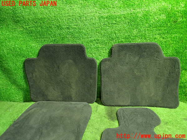 5UPJ-21237800]BMW 320i ツーリング F31(3B20)フロアマット 中古_m0002.jpg