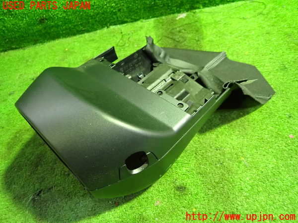 5UPJ-21237905]BMW 320i ツーリング F31(3B20)コラムカバー 中古_m0001.jpg