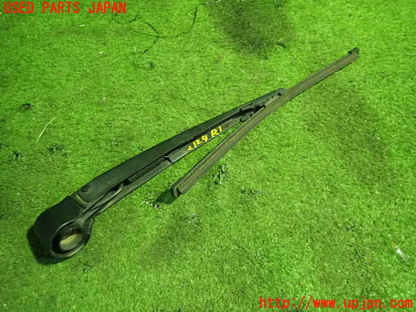 1UPJ-21241661]ベンツ C180 ステーションワゴン(205240C S205)リアワイパーアーム1 中古_m0002.jpg