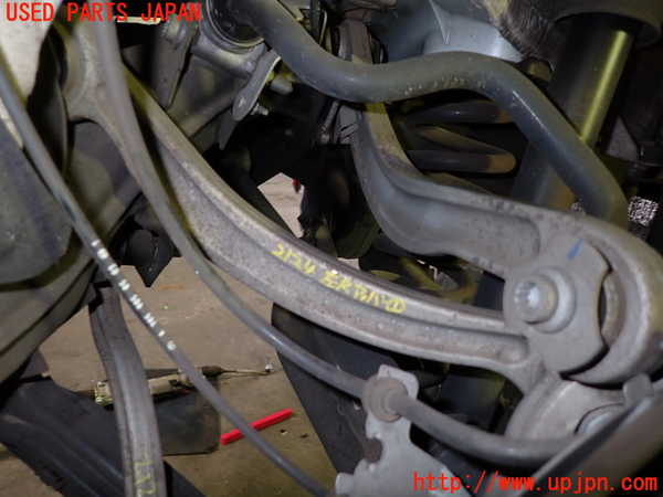 5UPJ-21245156]ベンツ C180 ステーションワゴン(205240C S205)左リアアッパーアーム1 中古_m0001.jpg