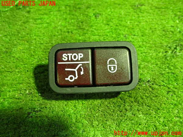 5UPJ-21246307]ベンツ C180 ステーションワゴン(205240C S205)スイッチ2 (トランク バックドア) 中古_m0001.jpg