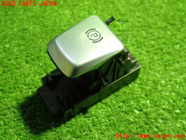 5UPJ-21246311]ベンツ C180 ステーションワゴン(205240C S205)スイッチ6 (パーキングブレーキ) 中古_m0001.jpg