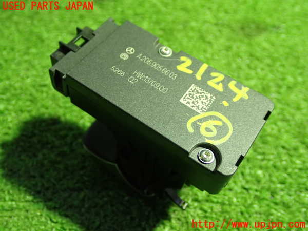 5UPJ-21246311]ベンツ C180 ステーションワゴン(205240C S205)スイッチ6 (パーキングブレーキ) 中古_m0004.jpg