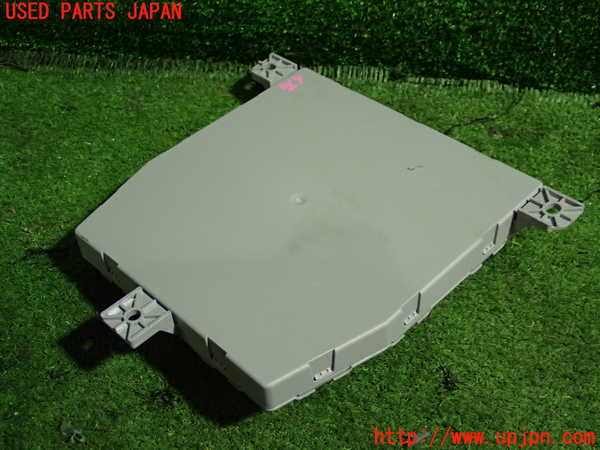 1UPJ-21246146]ベンツ C180 ステーションワゴン(205240C S205)コンピューター1 (5DK 010 772-75) 中古_m0003.jpg