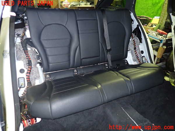 5UPJ-21247385]ベンツ C180 ステーションワゴン(205240C S205)リアシート 中古_m0001.jpg