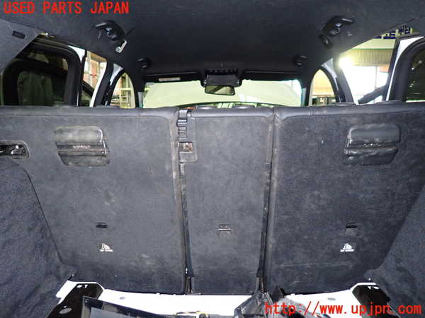 5UPJ-21247385]ベンツ C180 ステーションワゴン(205240C S205)リアシート 中古_m0005.jpg