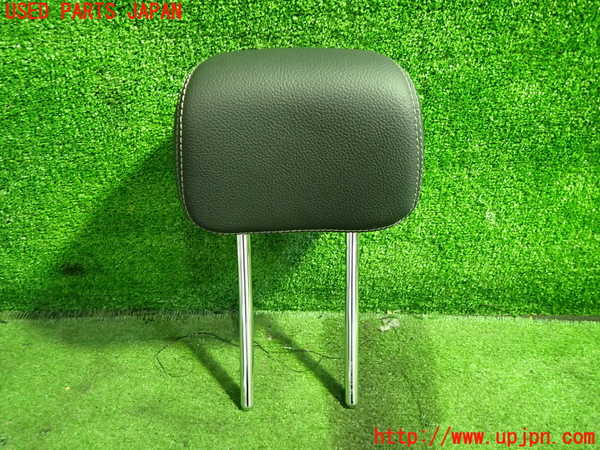 5UPJ-21247150]ベンツ C180 ステーションワゴン(205240C S205)右2列目ヘッドレスト 中古_m0001.jpg