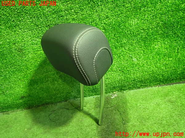 5UPJ-21247150]ベンツ C180 ステーションワゴン(205240C S205)右2列目ヘッドレスト 中古_m0002.jpg