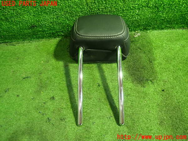 5UPJ-21247150]ベンツ C180 ステーションワゴン(205240C S205)右2列目ヘッドレスト 中古_m0004.jpg