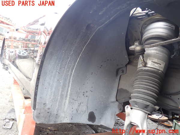 1UPJ-21251090]ポルシェ・パナメーラ GTS(970M48A)右前フェンダーライナー 中古_m0003.jpg