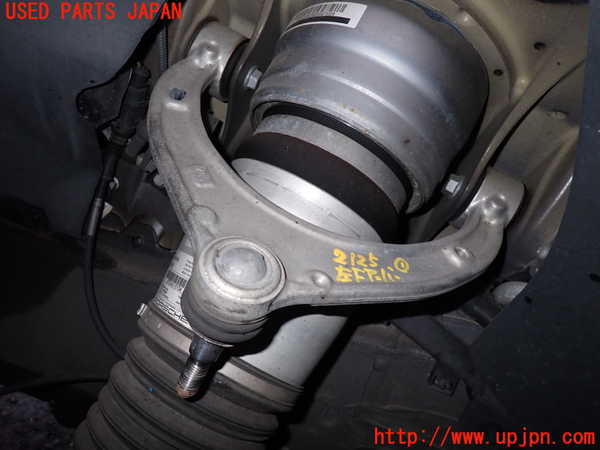 5UPJ-21255136]ポルシェ・パナメーラ GTS(970M48A)左フロントアッパーアーム1 中古_m0001.jpg