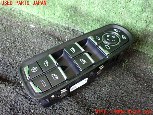 5UPJ-21256245]ポルシェ・パナメーラ GTS(970M48A)左前パワーウィンドウスイッチ 中古_m0001.jpg