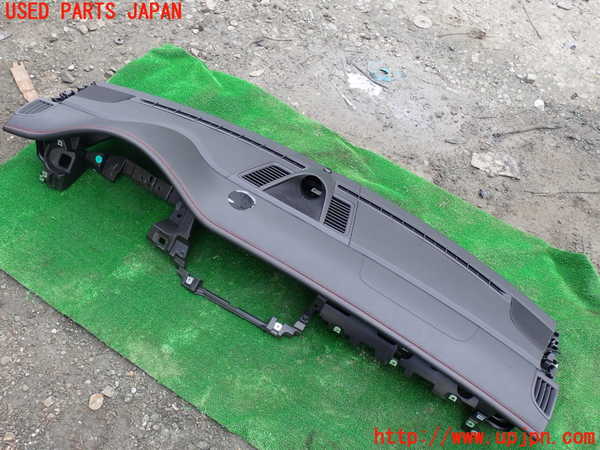 5UPJ-21257505]ポルシェ・パナメーラ GTS(970M48A)ダッシュボード 中古_m0001.jpg