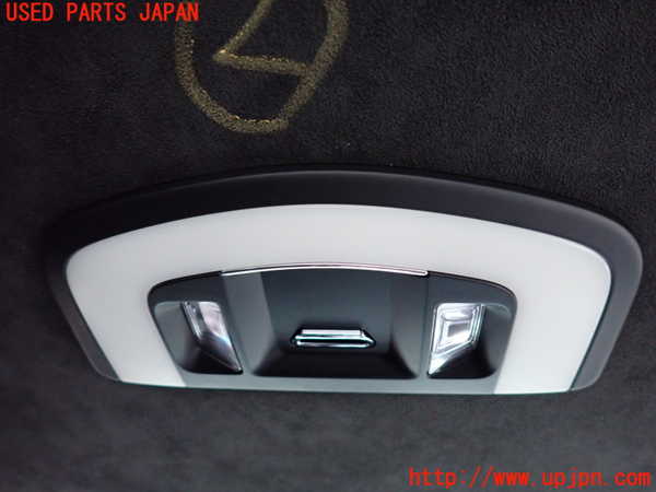 1UPJ-21256412]ポルシェ・パナメーラ GTS(970M48A)ルームランプ2（2列目） 中古_m0001.jpg