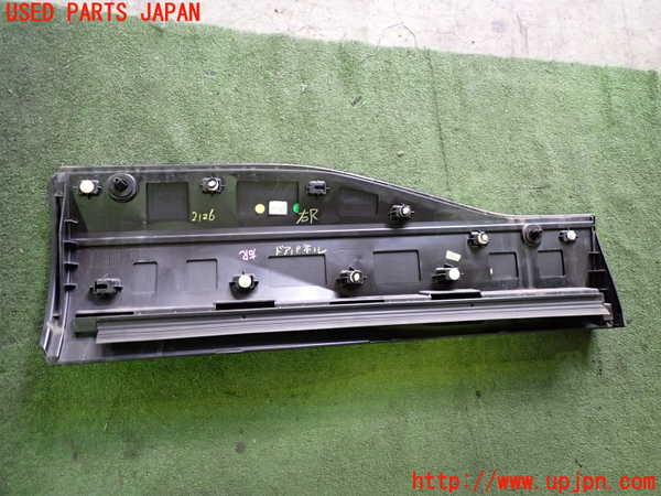 2UPJ-21261292]ジャガー・Iペイス(DH1AA)右後ドアパネル 中古_m0004.jpg