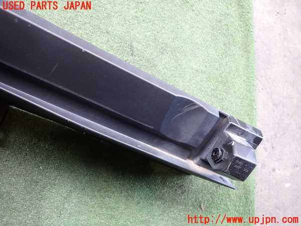 2UPJ-21261390]ジャガー・Iペイス(DH1AA)右サイドステップ 中古_m0002.jpg