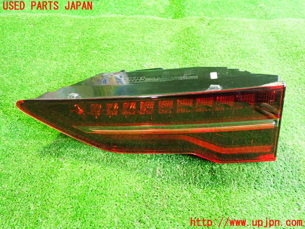 2UPJ-21261550]ジャガー・Iペイス(DH1AA)右リアフィニッシャー 中古 J9D3-13A420_m0001.jpg