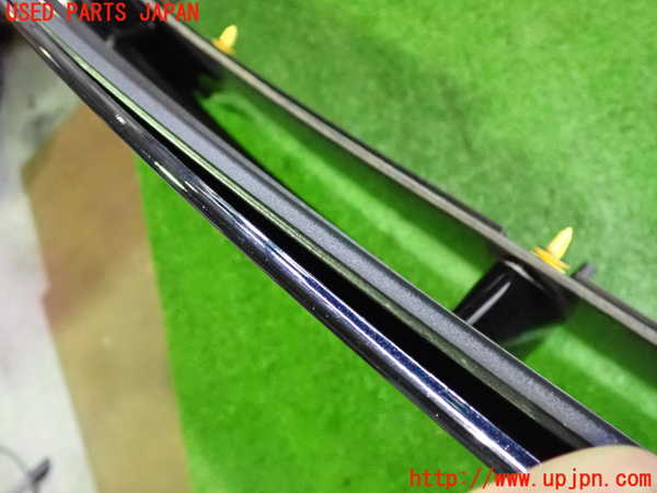 2UPJ-21261520]ジャガー・Iペイス(DH1AA)リアスポイラー 中古_m0004.jpg