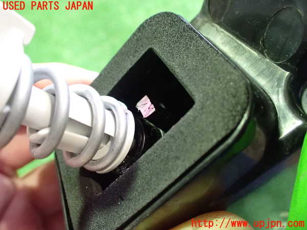 2UPJ-21261536]ジャガー・Iペイス(DH1AA)左テールランプ 中古_m0004.jpg
