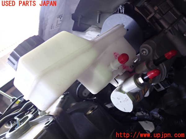 2UPJ-21264050]ジャガー・Iペイス(DH1AA)ブレーキマスターシリンダー 中古_m0002.jpg