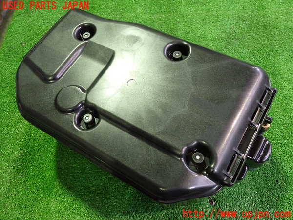 2UPJ-21265535]ジャガー・Iペイス(DH1AA)エアサスポンプ 中古_m0001.jpg