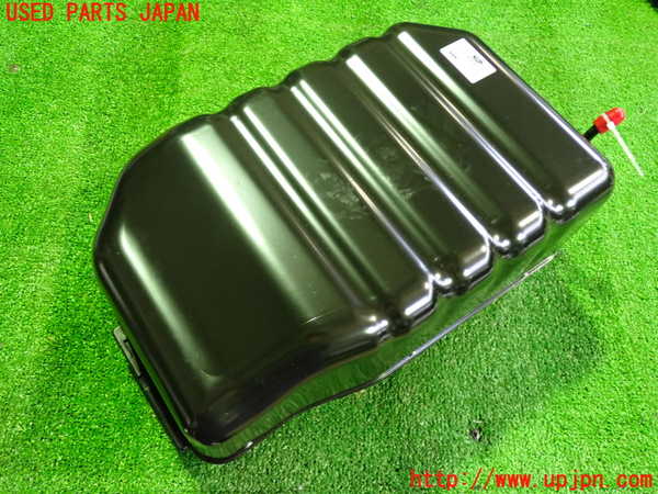 2UPJ-21265535]ジャガー・Iペイス(DH1AA)エアサスポンプ 中古_m0002.jpg