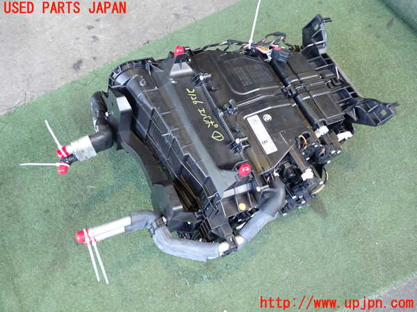 2UPJ-21266081]ジャガー・Iペイス(DH1AA)エバポレーター1 ジャンク_m0001.jpg