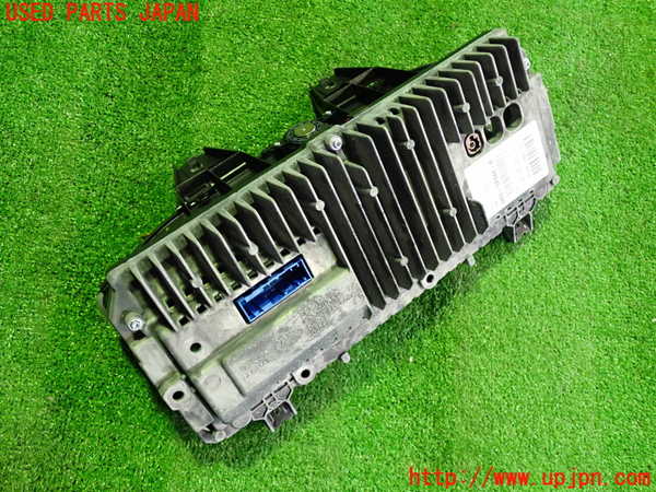 2UPJ-21266170]ジャガー・Iペイス(DH1AA)スピードメーター 中古 J9D3-10F844-JE_m0002.jpg