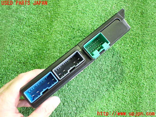 2UPJ-21266147]ジャガー・Iペイス(DH1AA)コンピューター2 中古 JY32-14D600-BA_m0003.jpg